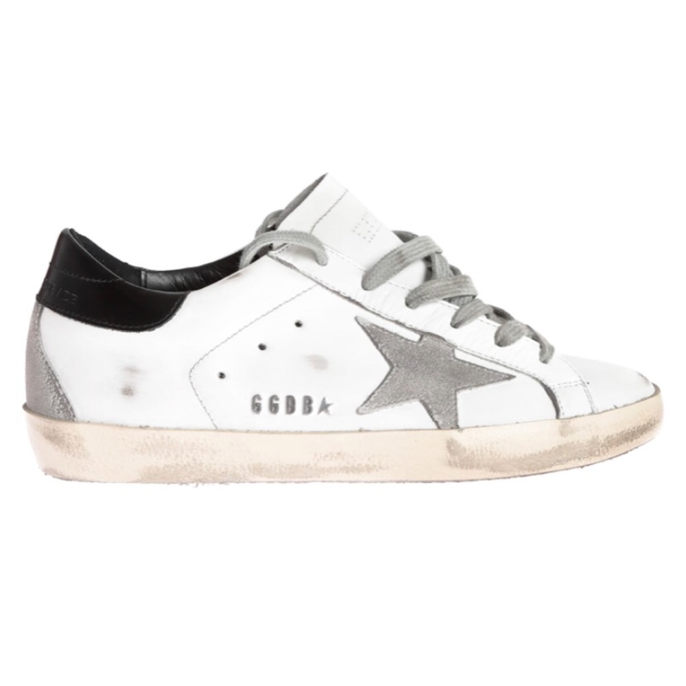 GOLDEN GOOSE LEATHER SUPERSTAR LOW SNEAKERS 🤩